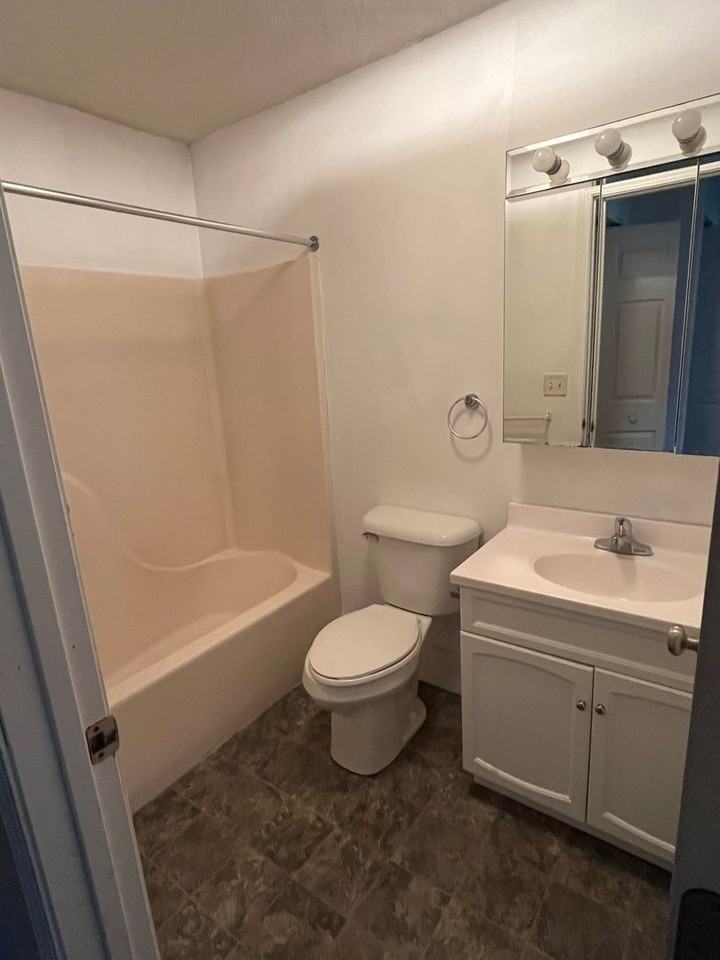 Willow Glen - Photo 5 of 11