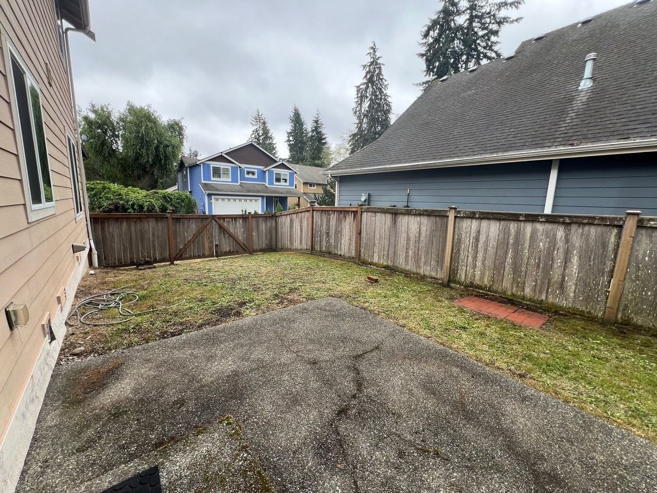 4222 Harris Rd Se - Photo 4 of 19