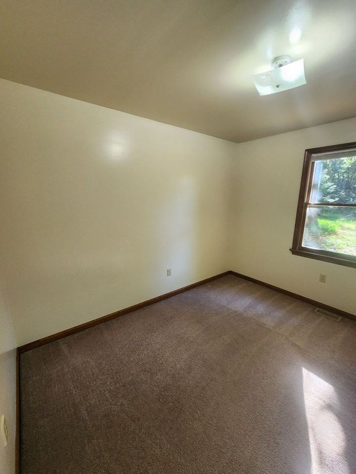 4525 Prince George Dr - Photo 2 of 4
