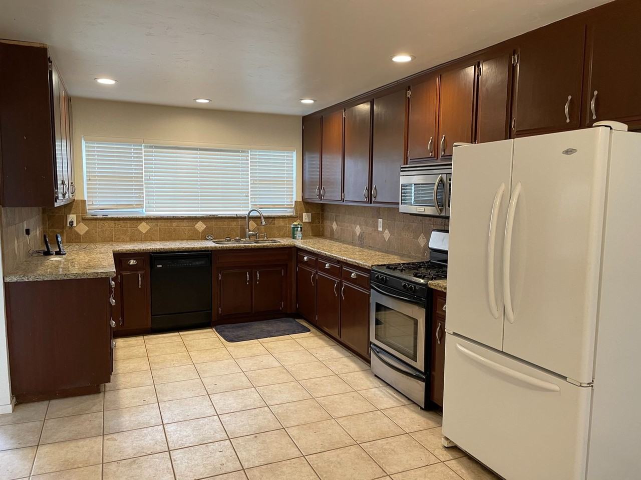 2985 Geneseo Rd - Photo 2 of 14