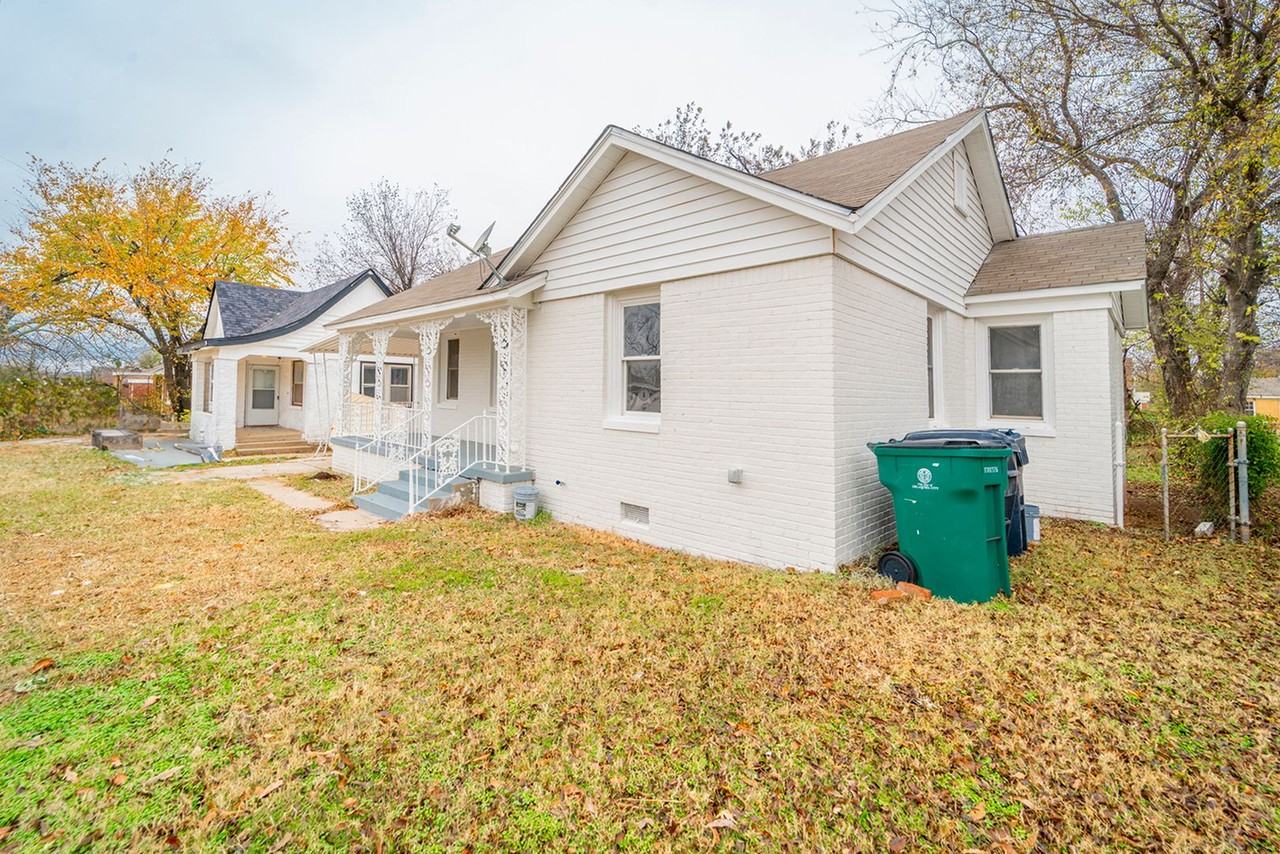2113 Ne 17th St - Photo 4 of 14