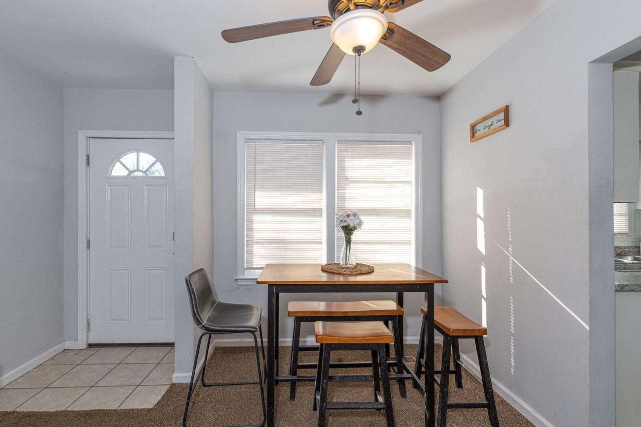 4201 Searcy Street - Photo 4 of 18