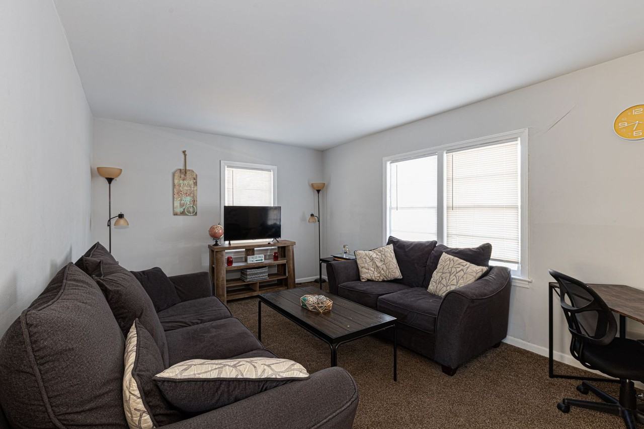 4201 Searcy Street - Photo 6 of 18