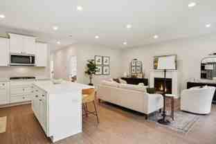 621 South Division Street - Photo 1 of 1