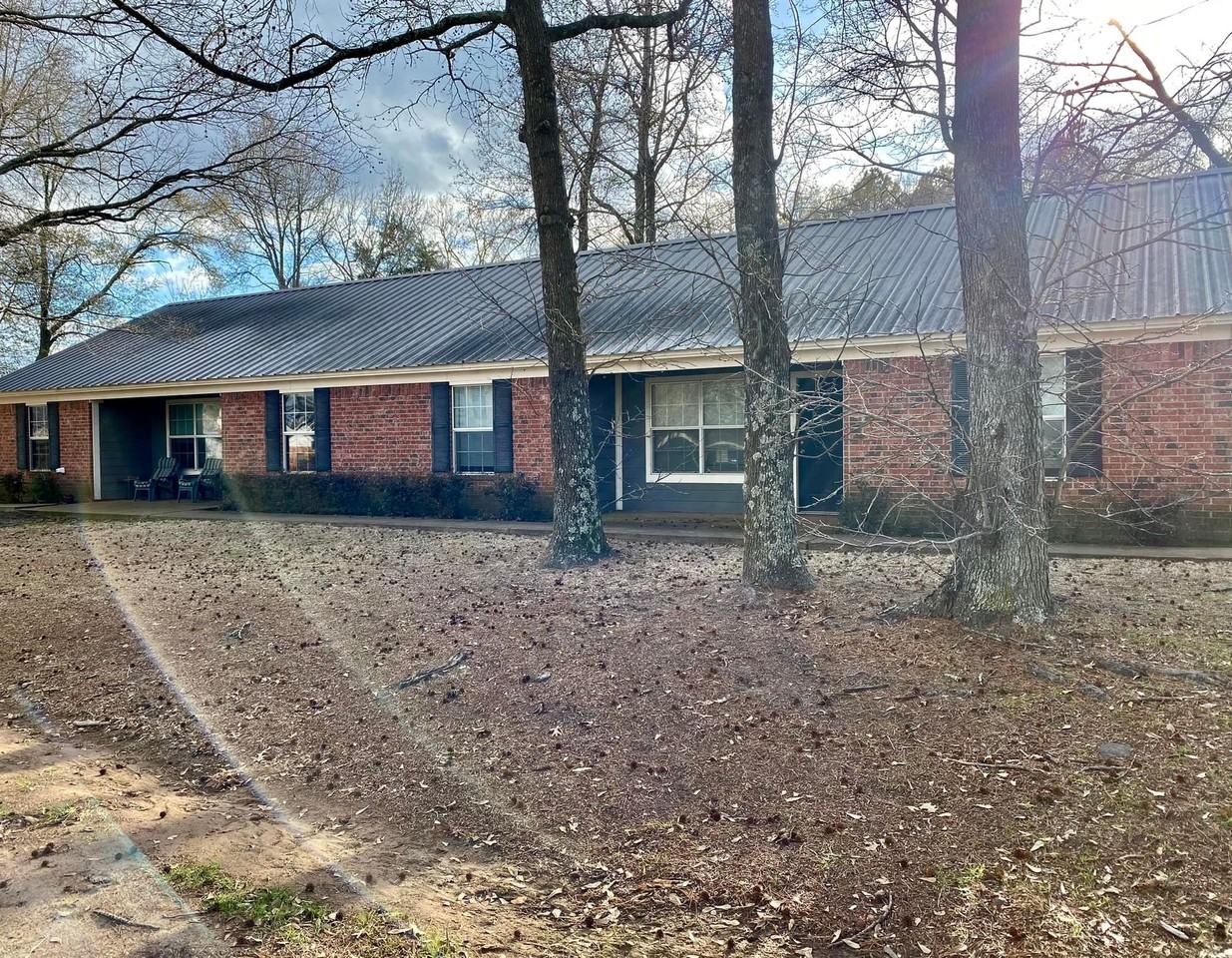 4301 Old Tyler Road - Photo 2 of 9