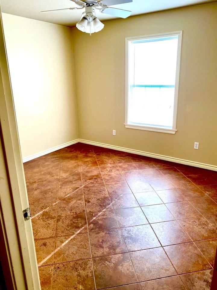 4301 Old Tyler Road - Photo 6 of 9