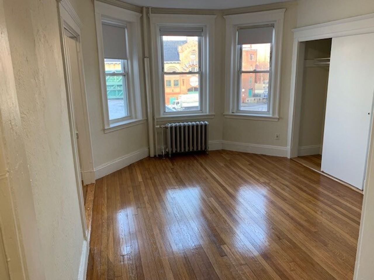 1173 Boylston St - Photo 6 of 8