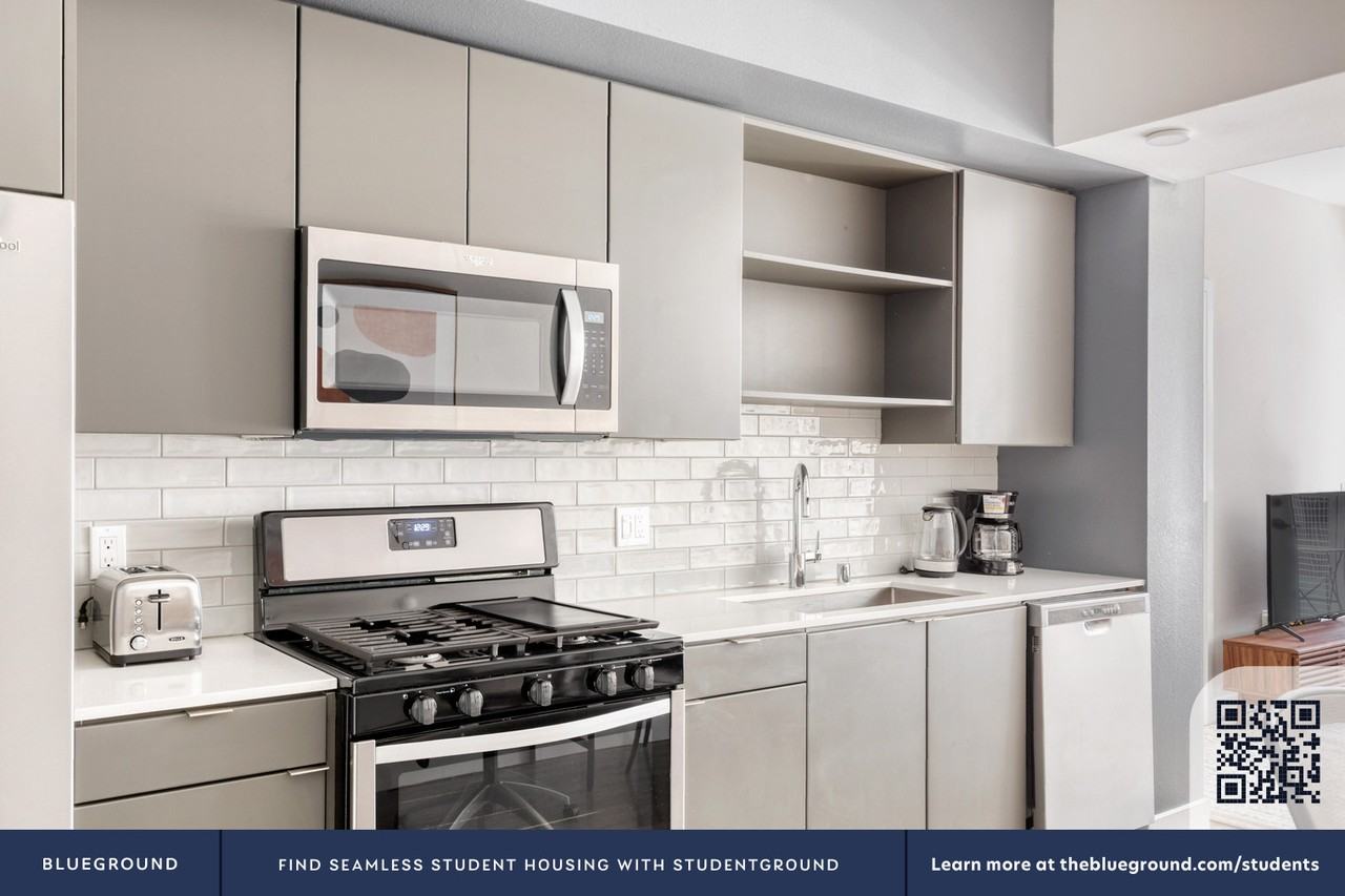 6677 Santa Monica Boulevard - Photo 6 of 45