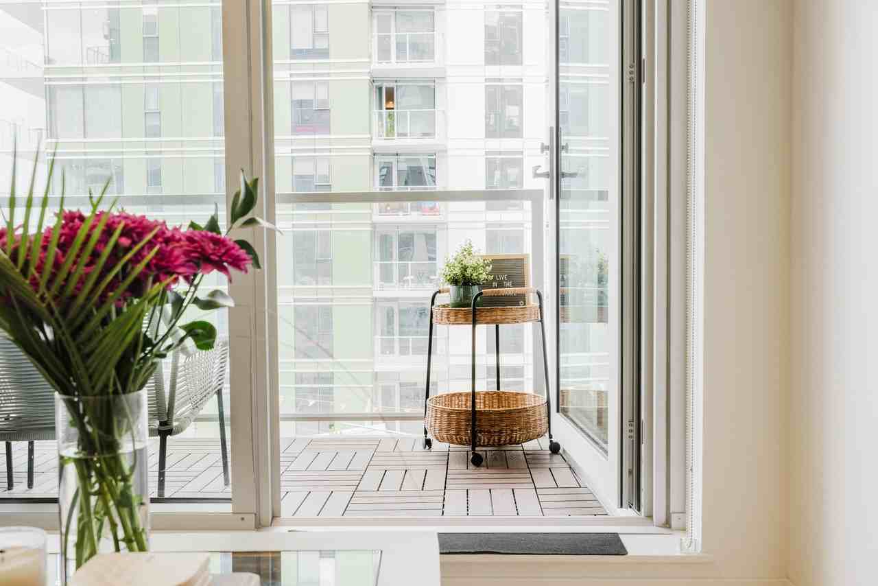 989 Johnson St - Photo 6 of 23