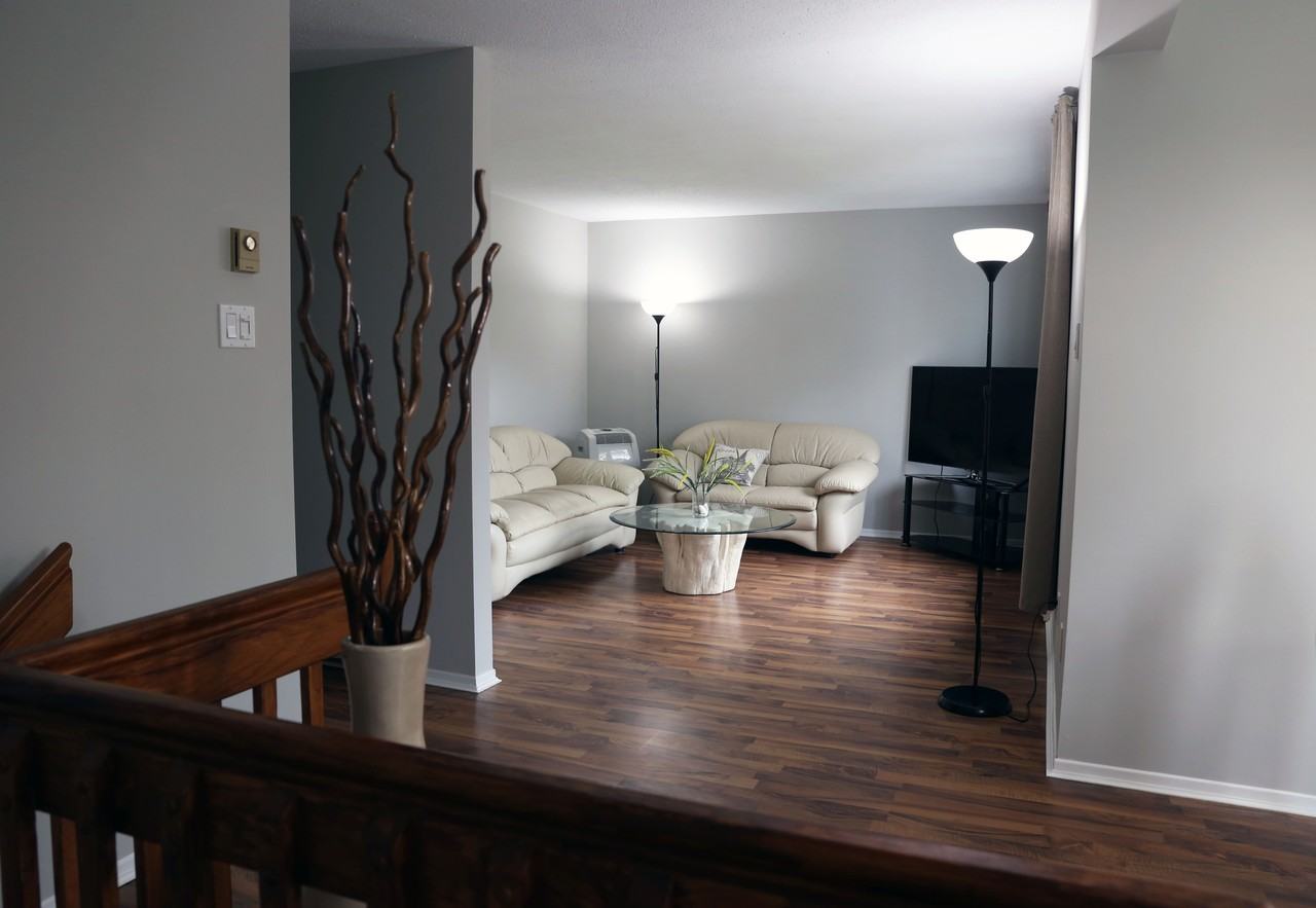 2 Stonebank Crescent #10 - Photo 3 of 11