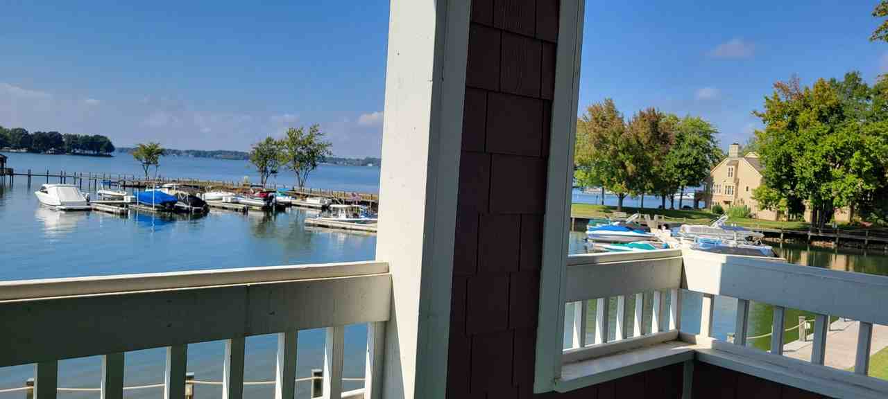 862 Southwest Dr - Photo 3 of 23