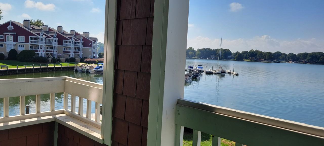 862 Southwest Dr - Photo 4 of 23