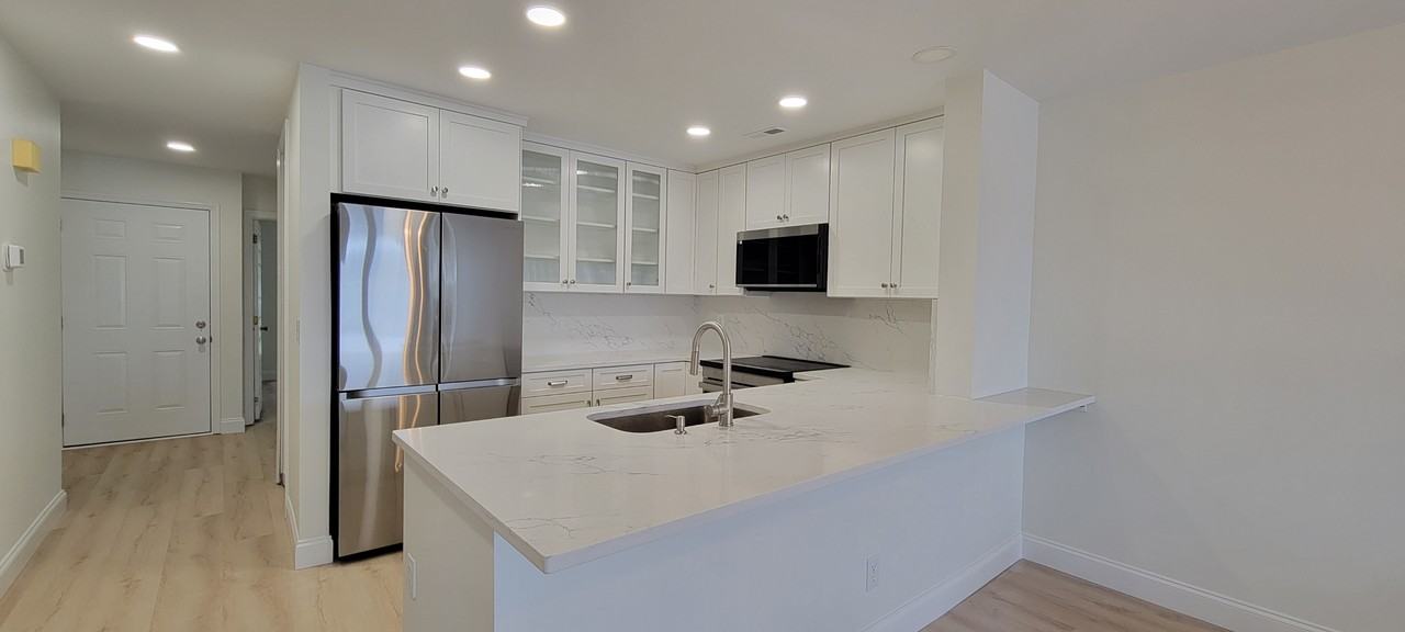 862 Southwest Dr - Photo 5 of 23