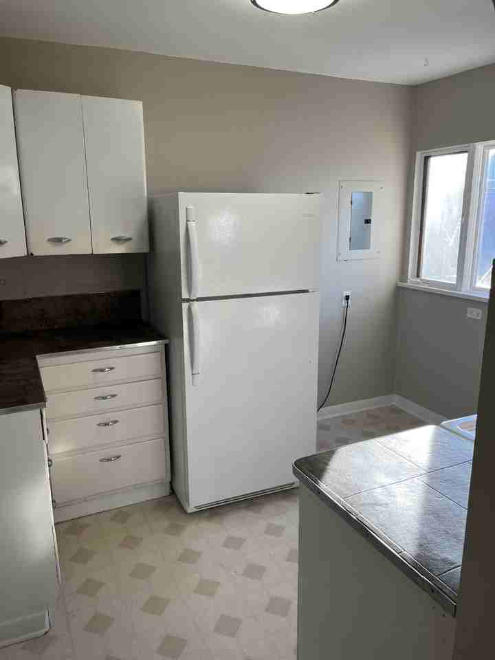 314 7th Ave S #2 - Photo 2 of 5