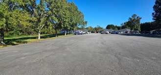 ***LIMITED TIME 1/2 OFF FIRST FULL MONTH OF RENT!! ***READY TO MOVE IN!! (Water included) - Photo 1 of 1