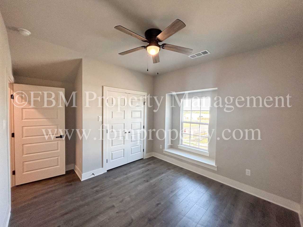 933 Cooksey Ct #B - Photo 2 of 38