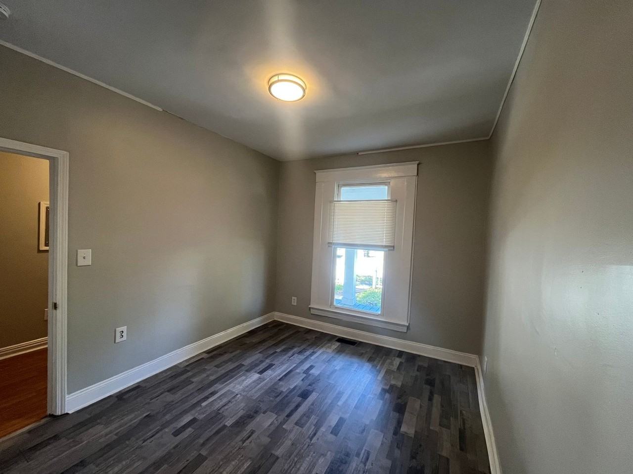 3122 W Kentucky St - Photo 4 of 12