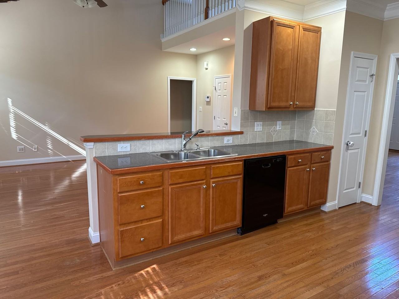 87 Cottswold Ln - Photo 6 of 35