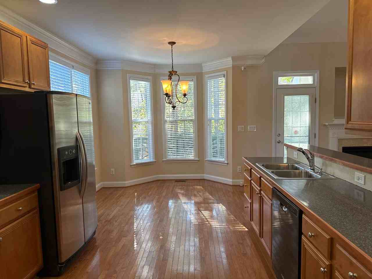 87 Cottswold Ln - Photo 7 of 35