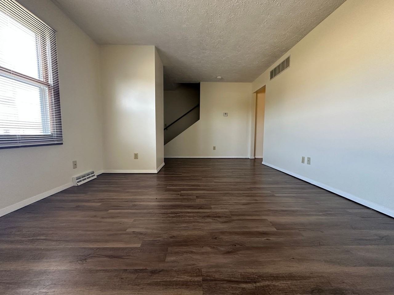 606 Arcadia - Photo 2 of 17