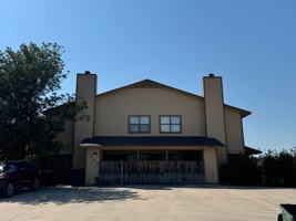 featured image of 1701 Cedarview Cir