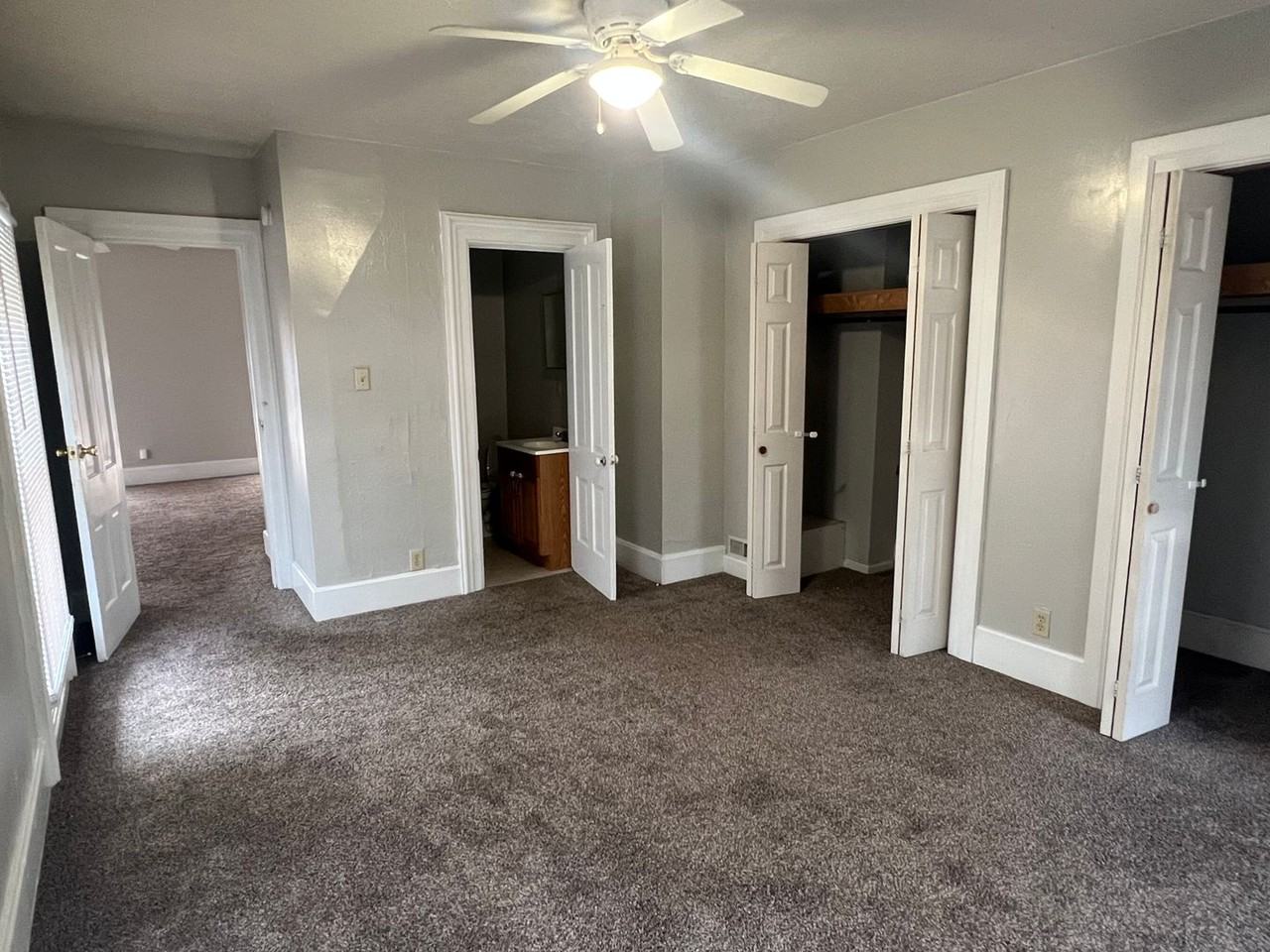 405 W Ferry St. - Photo 2 of 5