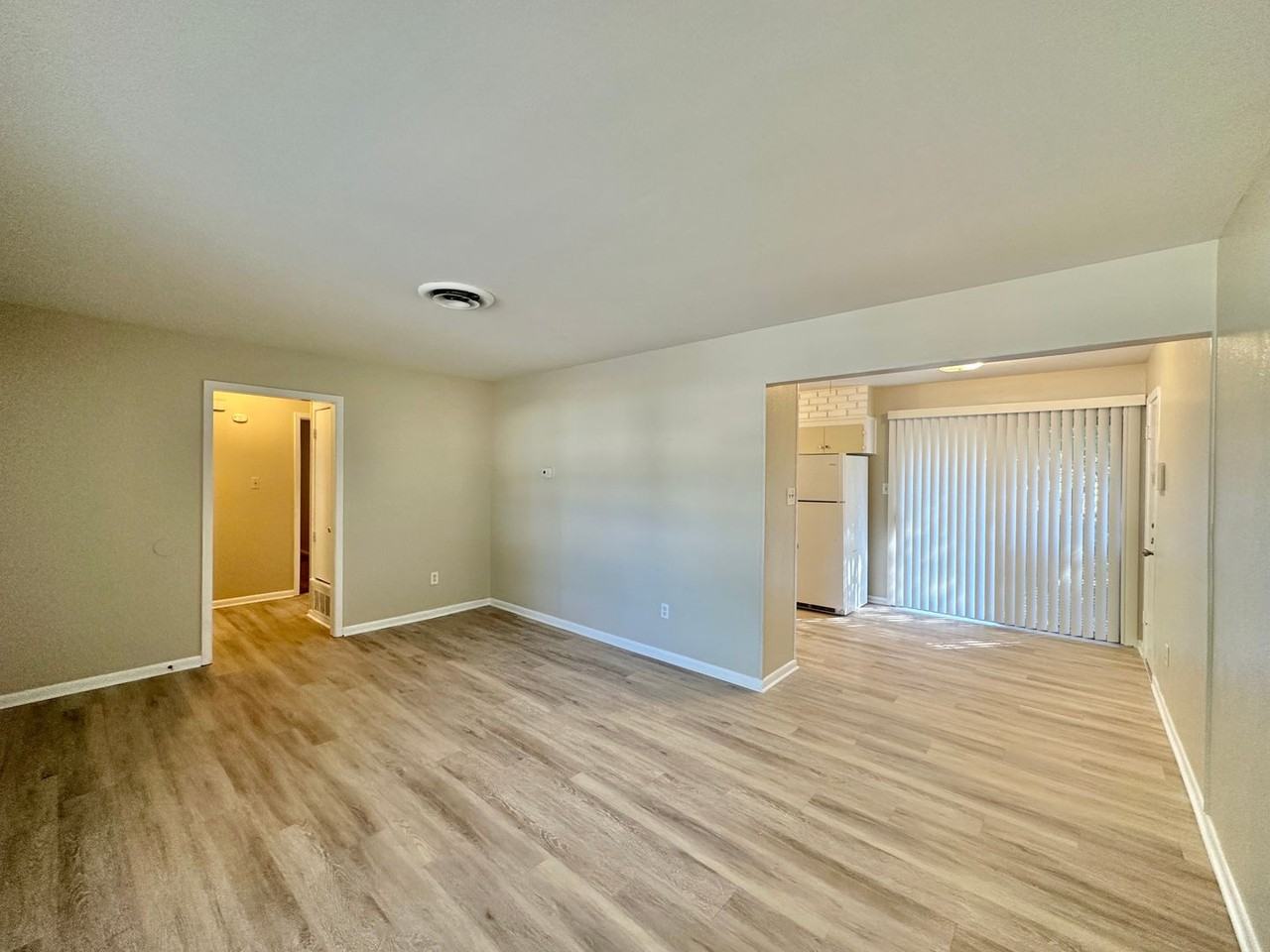 707 W Lincoln Ave - Photo 3 of 25