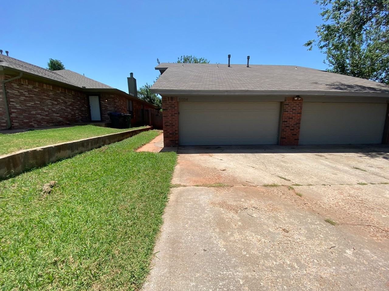 6004 Paramount Dr - Photo 2 of 25