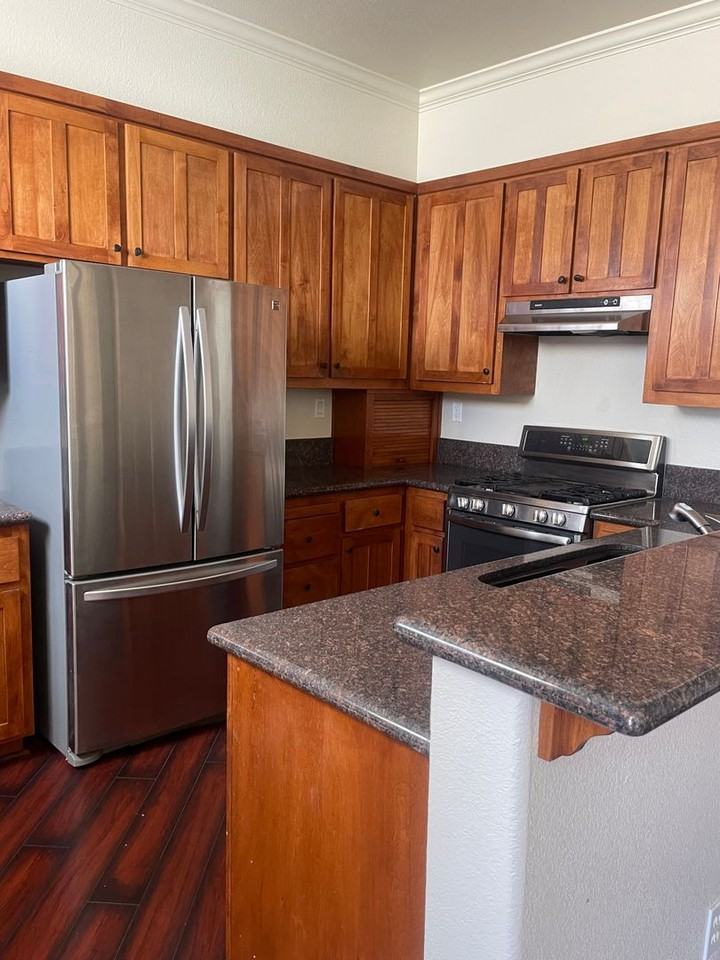 7312 Hapsburg Crown Ct - Photo 5 of 23