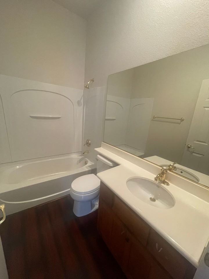 7312 Hapsburg Crown Ct - Photo 7 of 23