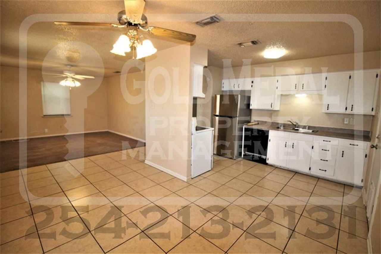 804 Michelle Dr - Photo 5 of 26