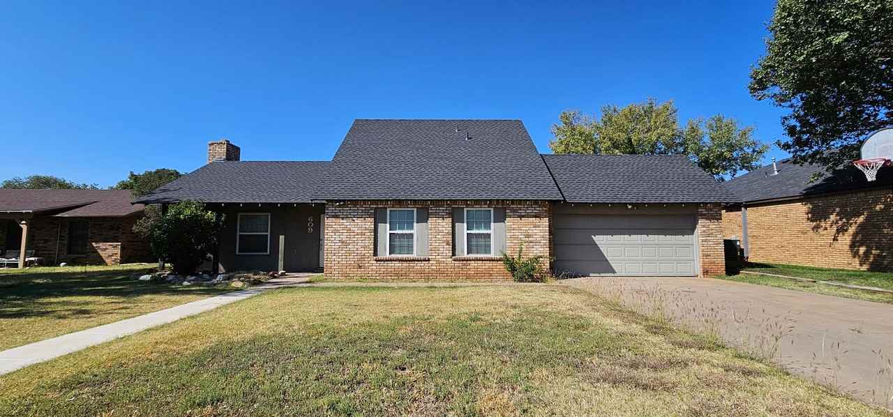 609 Rosewood Dr - Photo 2 of 29