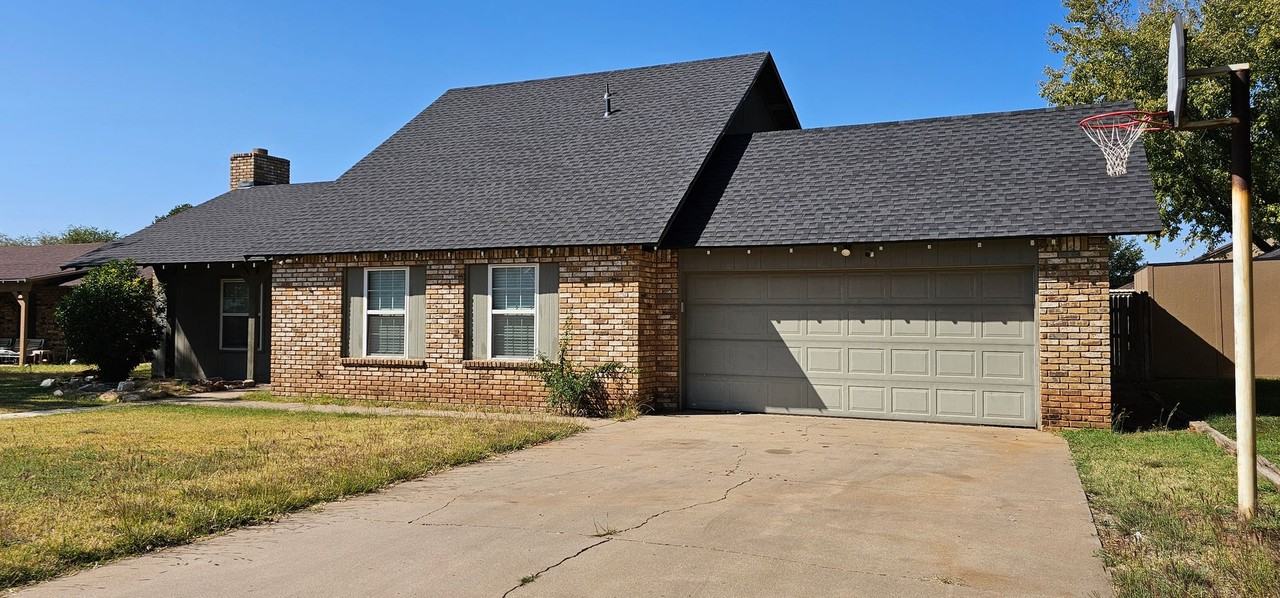 609 Rosewood Dr - Photo 3 of 29