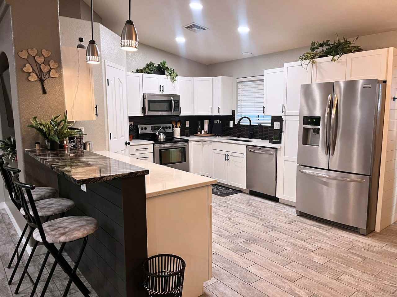 2921 El Dorado Ave N - Photo 5 of 34