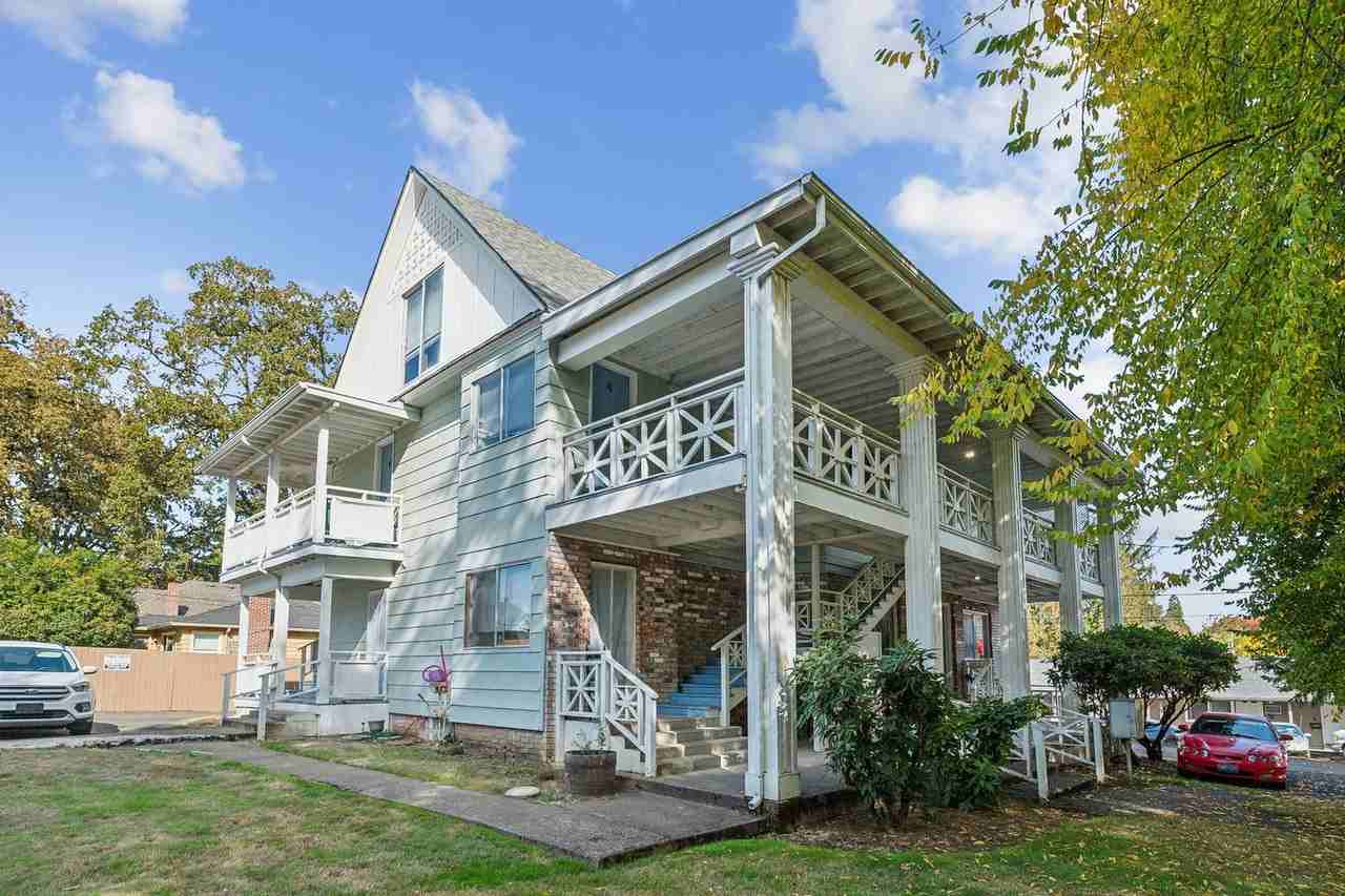 1907 23rd Ave #6 - Photo 2 of 13