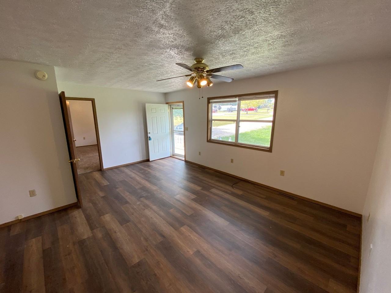 23801 Safari Dr - Photo 2 of 24