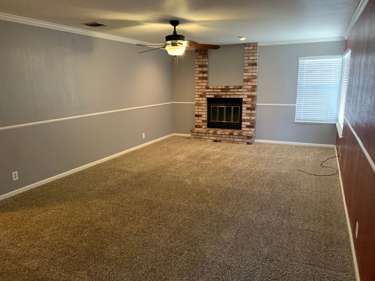 861 Cloverland Way - Photo 3 of 15