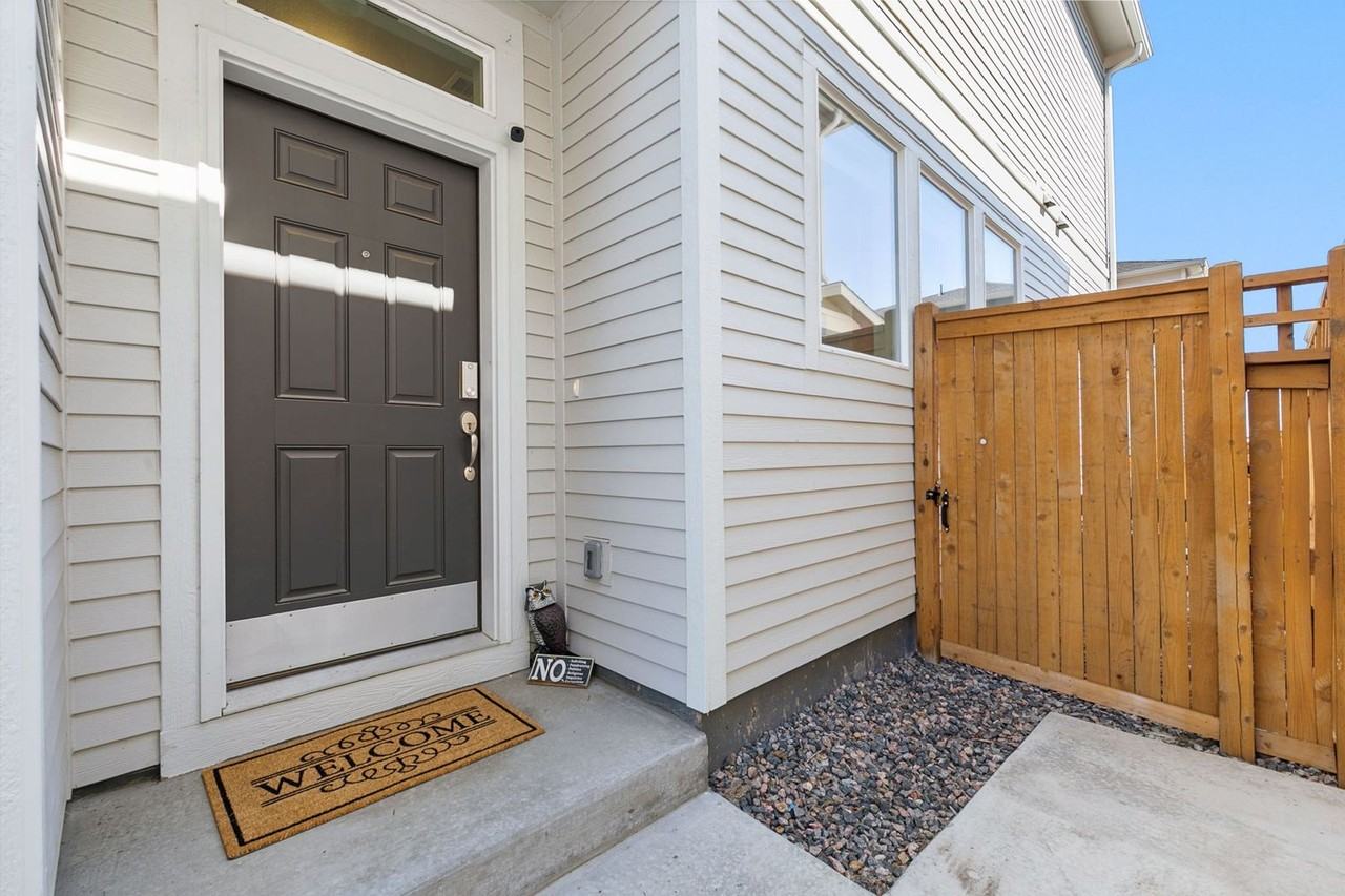 4448 Haymill Ct - Photo 4 of 32