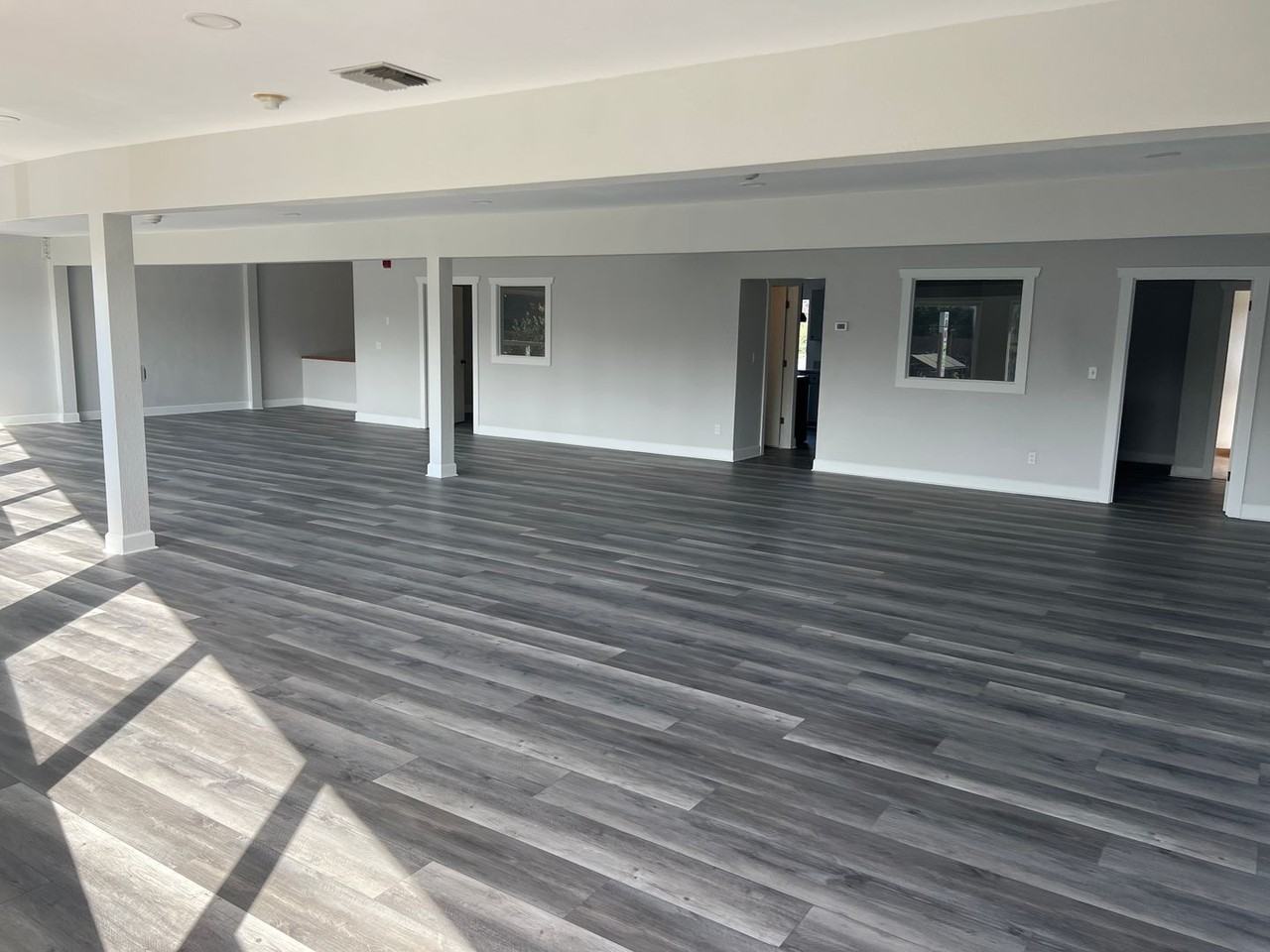 2111 State Ave Ne - Photo 2 of 24