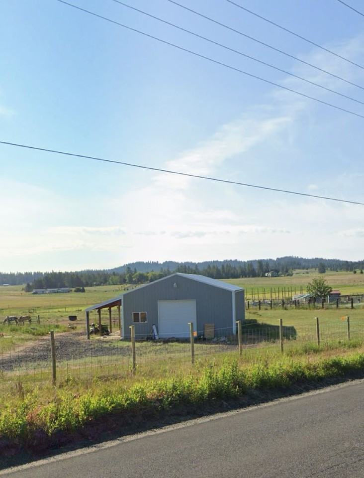 7525 W Ridgeway Rd - Photo 3 of 3