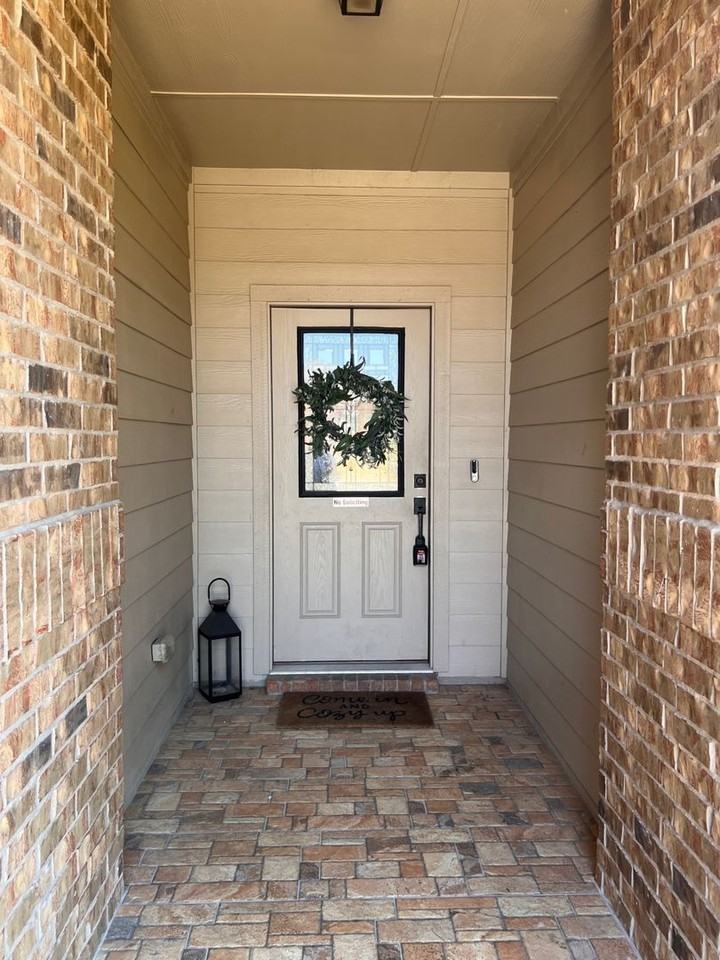 6600 Katy Creek Ln - Photo 2 of 25