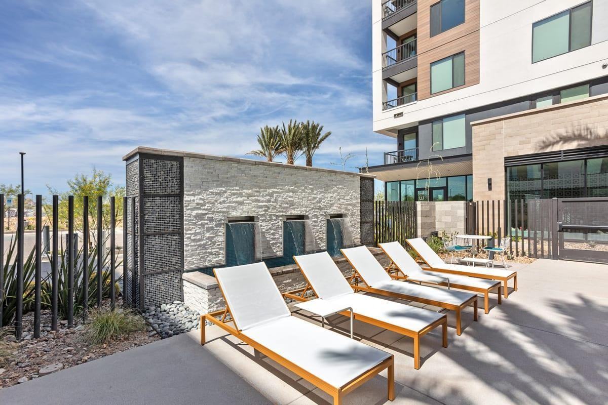 701 W Rio Salado Pkwy - Photo 3 of 21