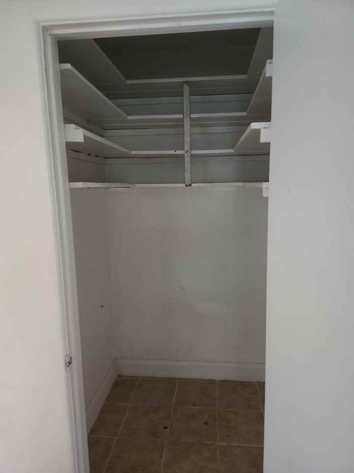 1043 30th Street Northwest - Photo 7 of 10