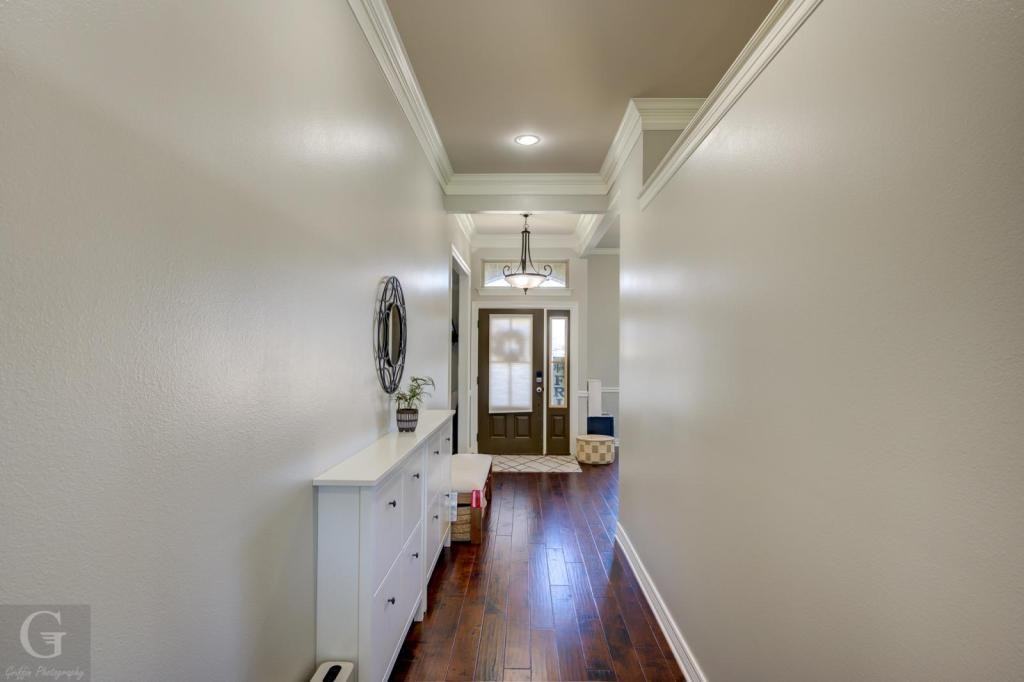 2152 Sweet Bay Cir - Photo 3 of 25