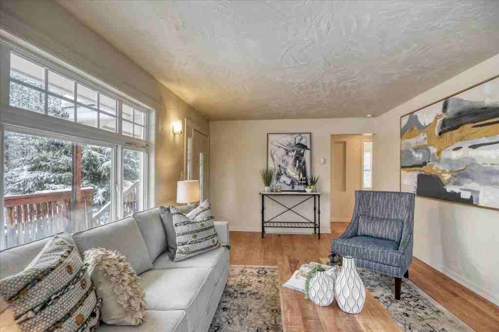 9022 N Nine Mile Rd - Photo 2 of 13