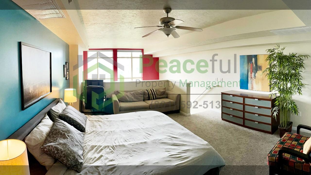 5 Southwest #1 - Photo 3 of 10