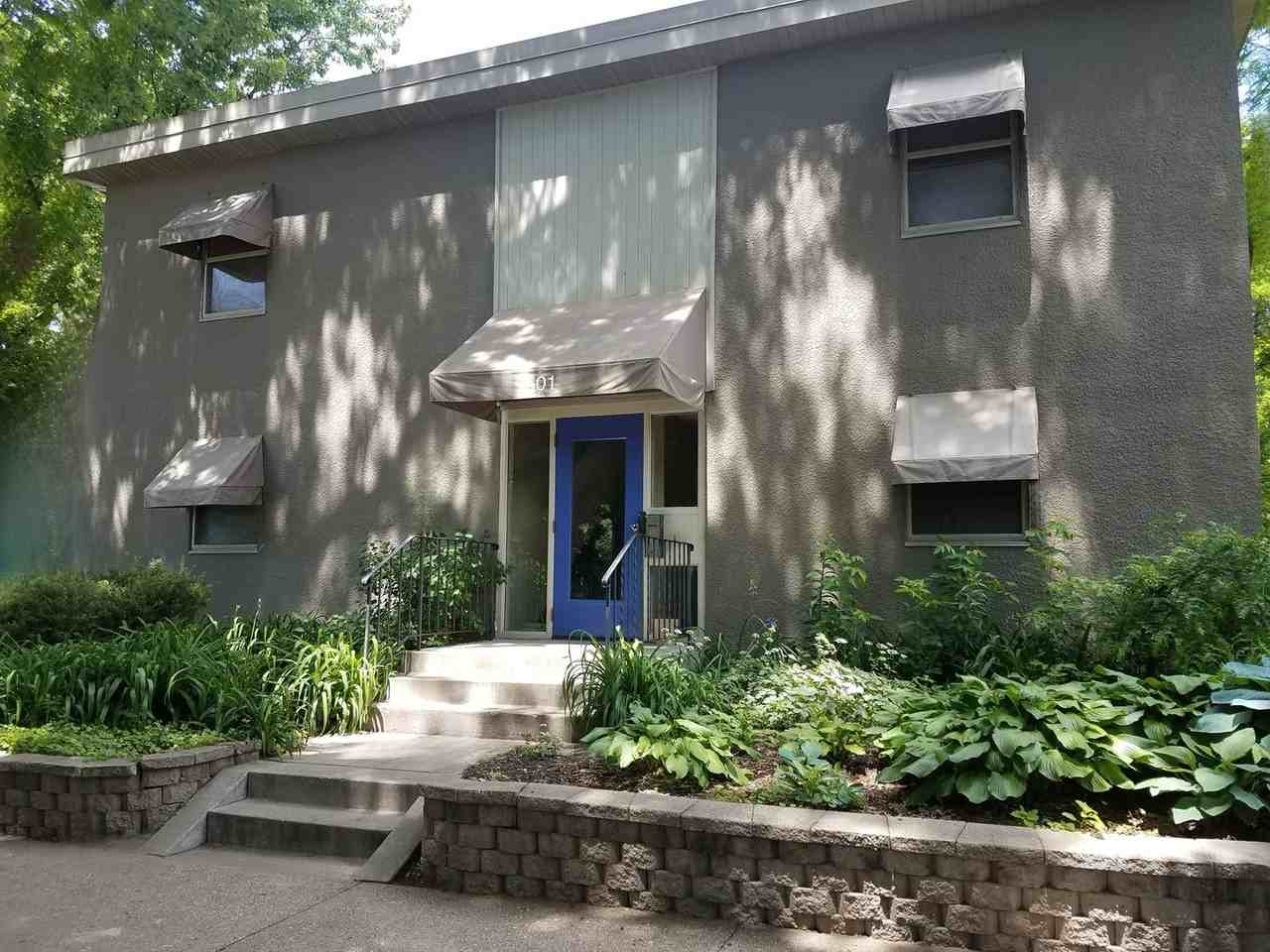 501 Ashland Ave - Photo 5 of 27