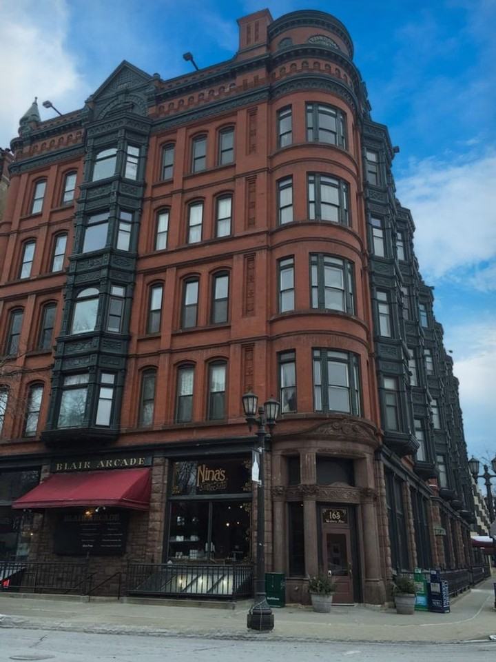 501 Ashland Ave - Photo 7 of 27