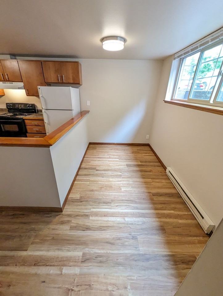 Welcome to Parkwood Apartments! - Photo 7 of 47