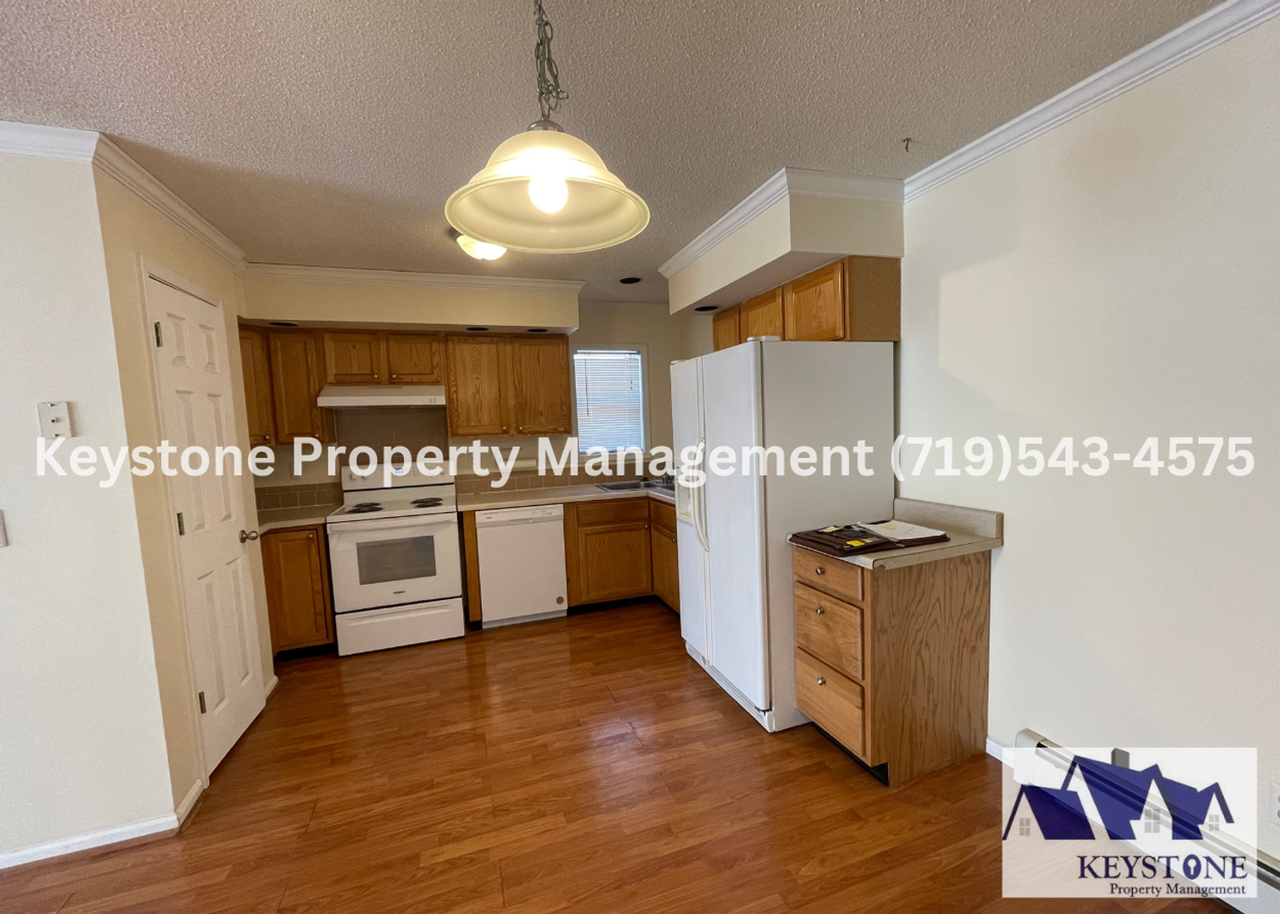 862 S Harmony Dr - Photo 7 of 24